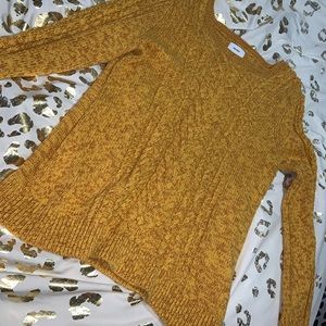 Old Navy Sweater